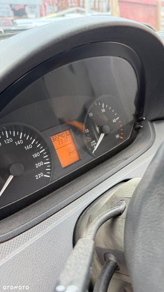 Mercedes-Benz Vito - 2
