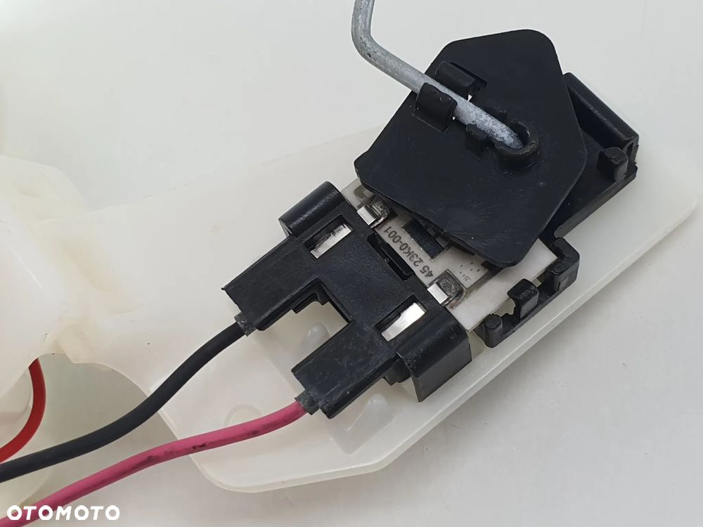 SUZUKI GSX-S 125 POMPA PALIWA PALIWOWA - 6