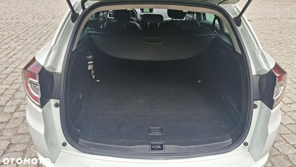 Renault Megane ENERGY dCi 110 EDC GT LINE - 14