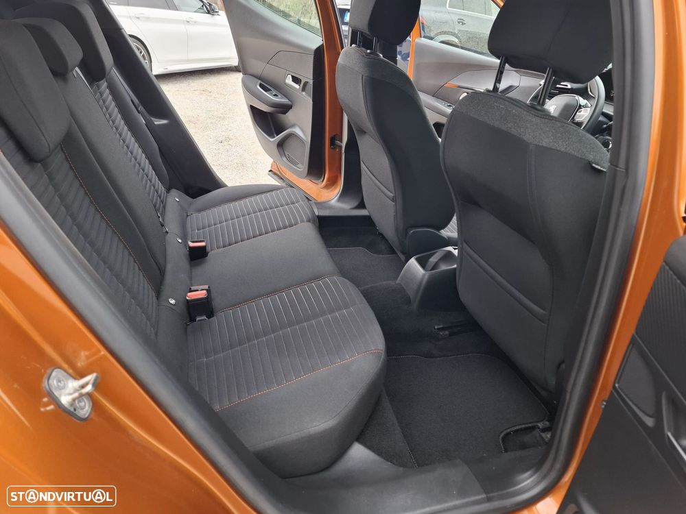 Peugeot 2008 1.2 PureTech Active Pack - 15