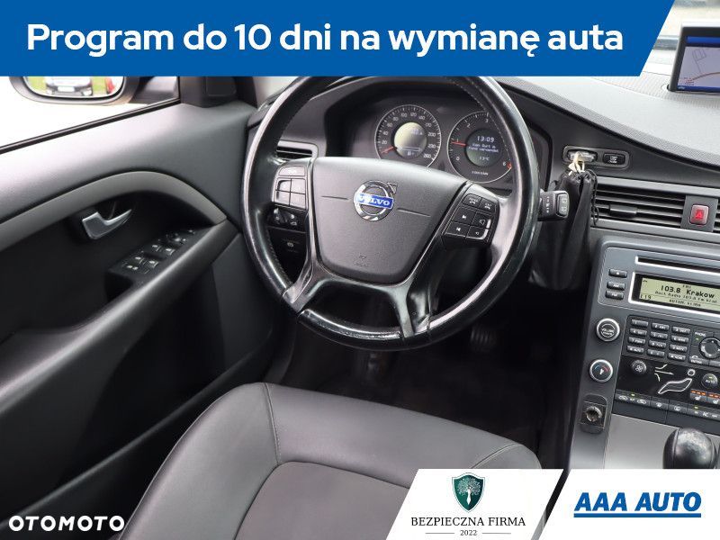 Volvo V70 - 9
