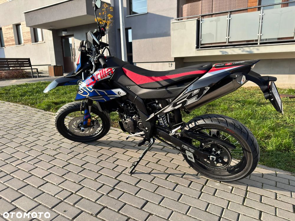 Aprilia SX - 6