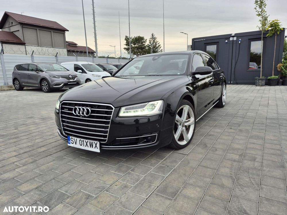 Audi A8 - 1