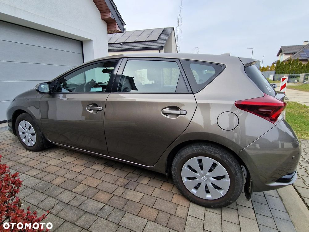 Toyota Auris 1.6 Active - 5
