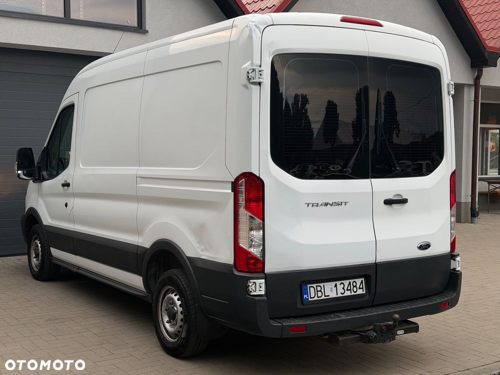 Ford Transit 350M RWD - 4