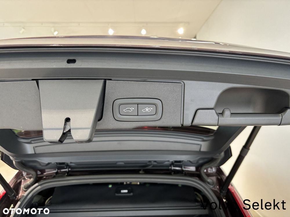 Volvo XC 60 - 30