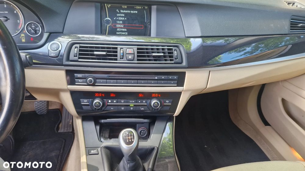 BMW Seria 5 520d Blue Performance - 14