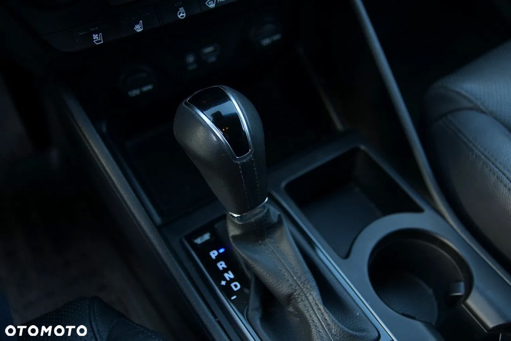 Hyundai Tucson 1.7 CRDI BlueDrive Premium 2WD DCT - 33