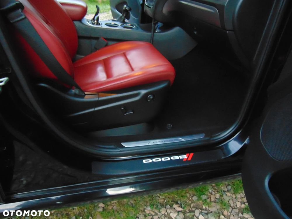 Dodge Durango - 8