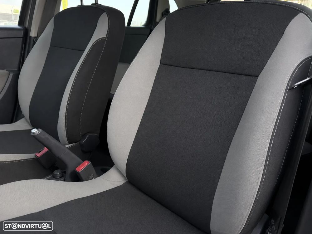 Renault Clio Break 1.2 16V Confort 130g - 11