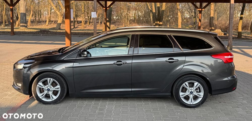 Ford Focus 1.0 EcoBoost Titanium ASS - 9