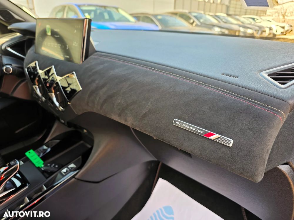 DS Automobiles DS 3 Crossback - 16