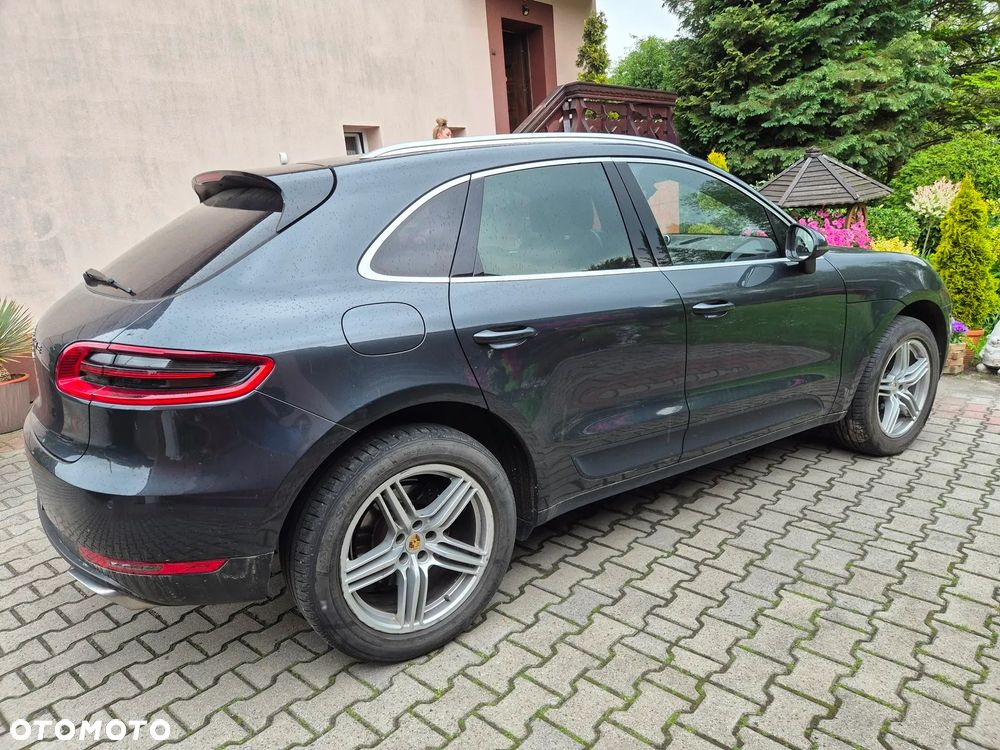 Porsche Macan - 3