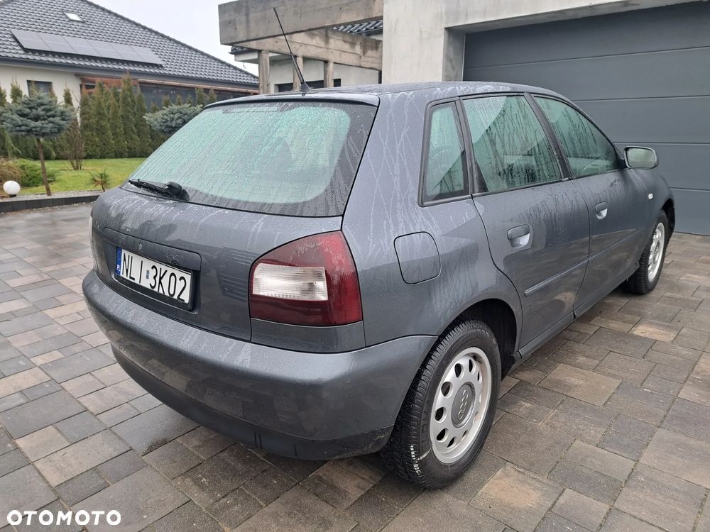 Audi A3 Sportback - 4