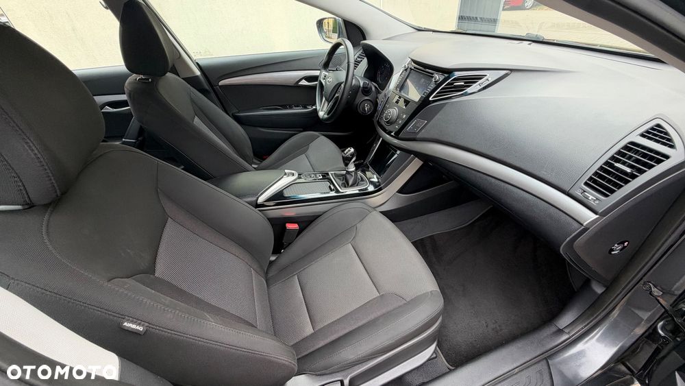 Hyundai i40 1.6 GDI Style - 33