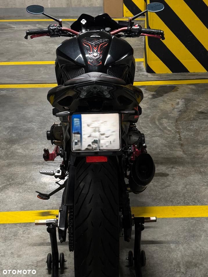 Kawasaki Z - 7