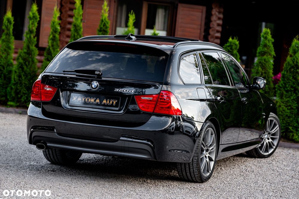 BMW Seria 3 320d xDrive - 14