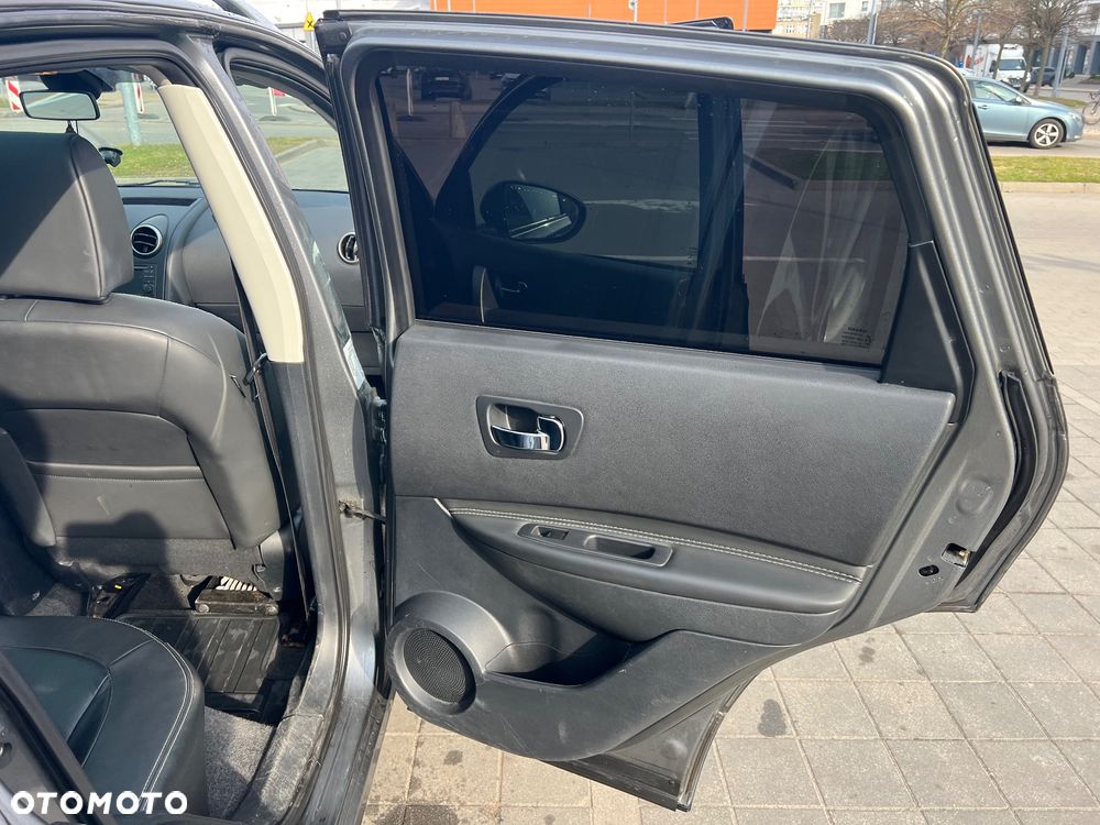 Nissan Qashqai - 16
