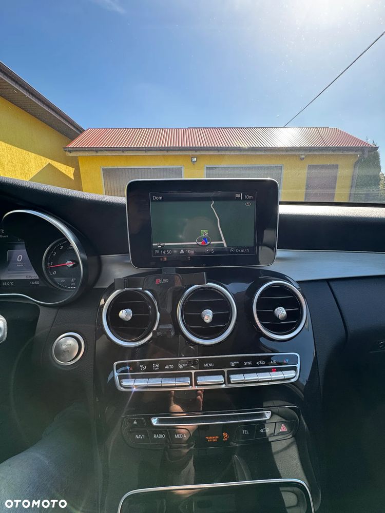 Mercedes-Benz Klasa C 300 7G-TRONIC Avantgarde - 17