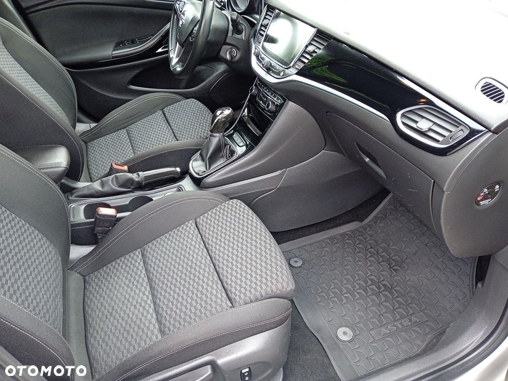 Opel Astra 1.4 T Dynamic - 22