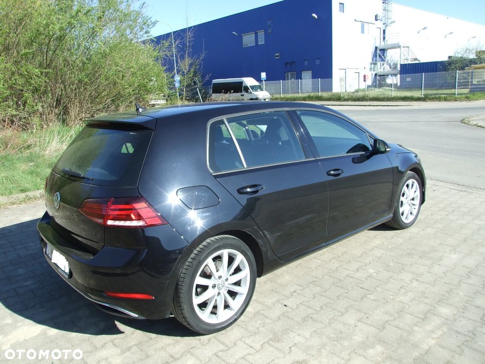 Volkswagen Golf 1.5 TSI BMT Evo Comfortline - 4
