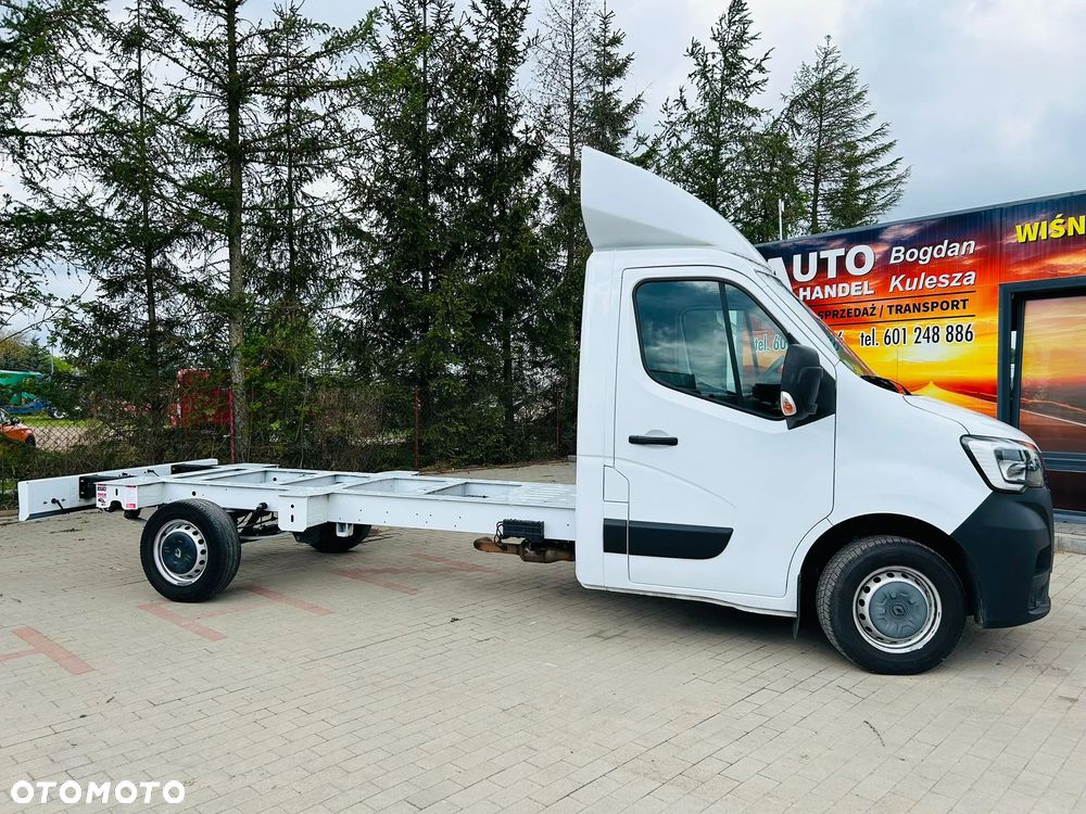 Renault Master - 3