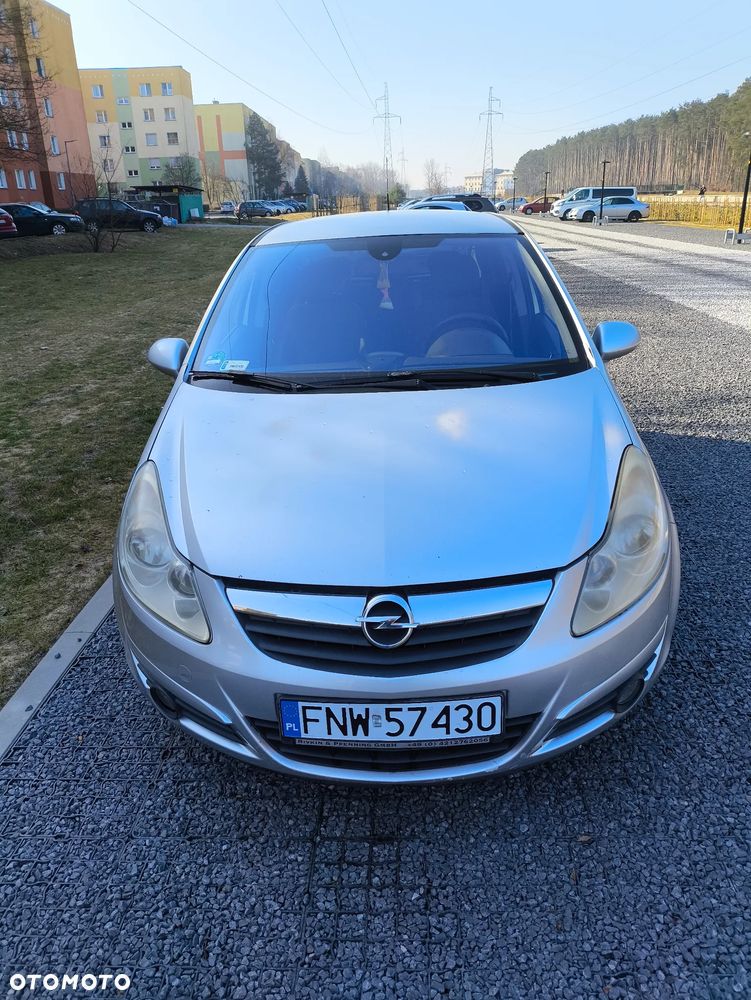Opel Corsa - 4