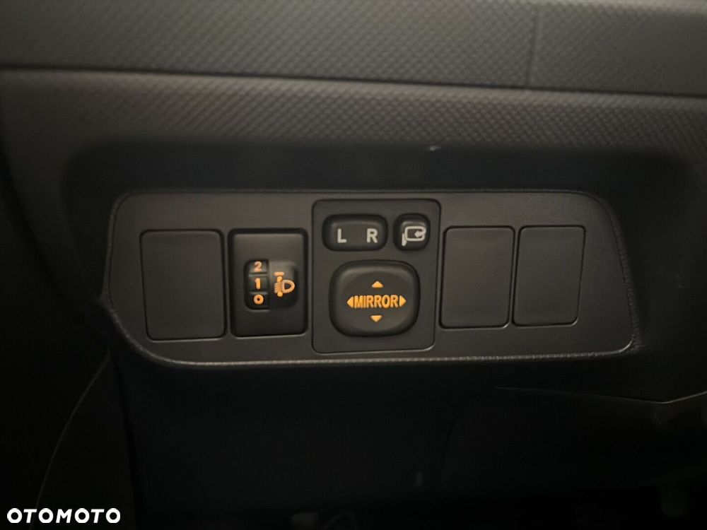 Toyota Auris 1.4 D-4D Luna - 18