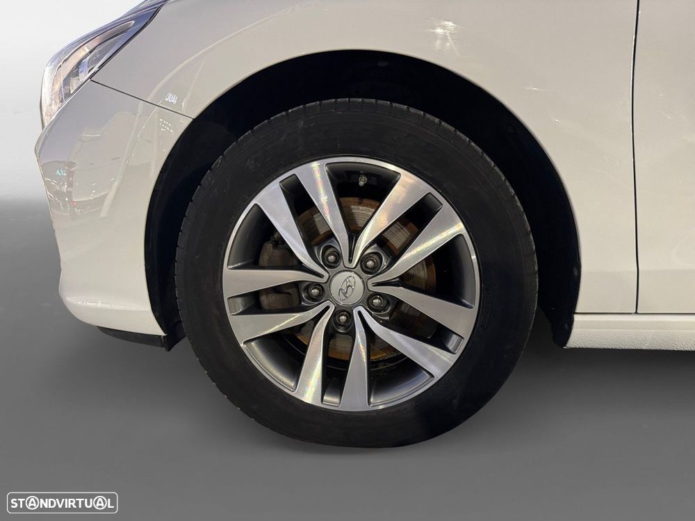 Hyundai i30 SW 1.6 CRDi Comfort - 14