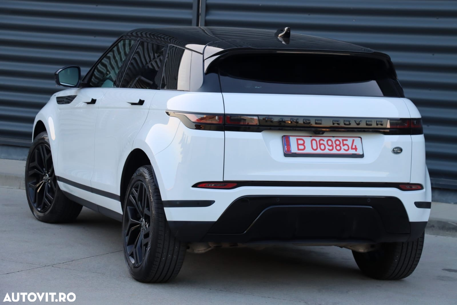 Land Rover Range Rover Evoque 2.0 D150 R-Dynamic HSE - 13