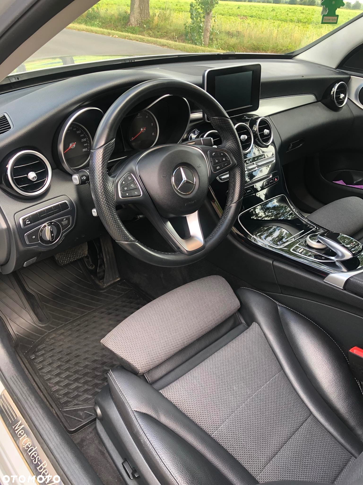 Mercedes-Benz Klasa C 220 (BlueTEC) d 7G-TRONIC - 23