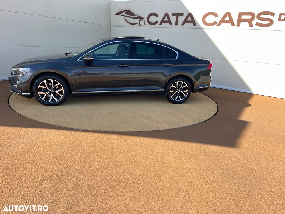 Volkswagen Passat 2.0 TDI SCR DSG Conceptline - 7