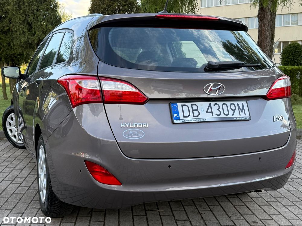 Hyundai i30 1.4 Premium - 4
