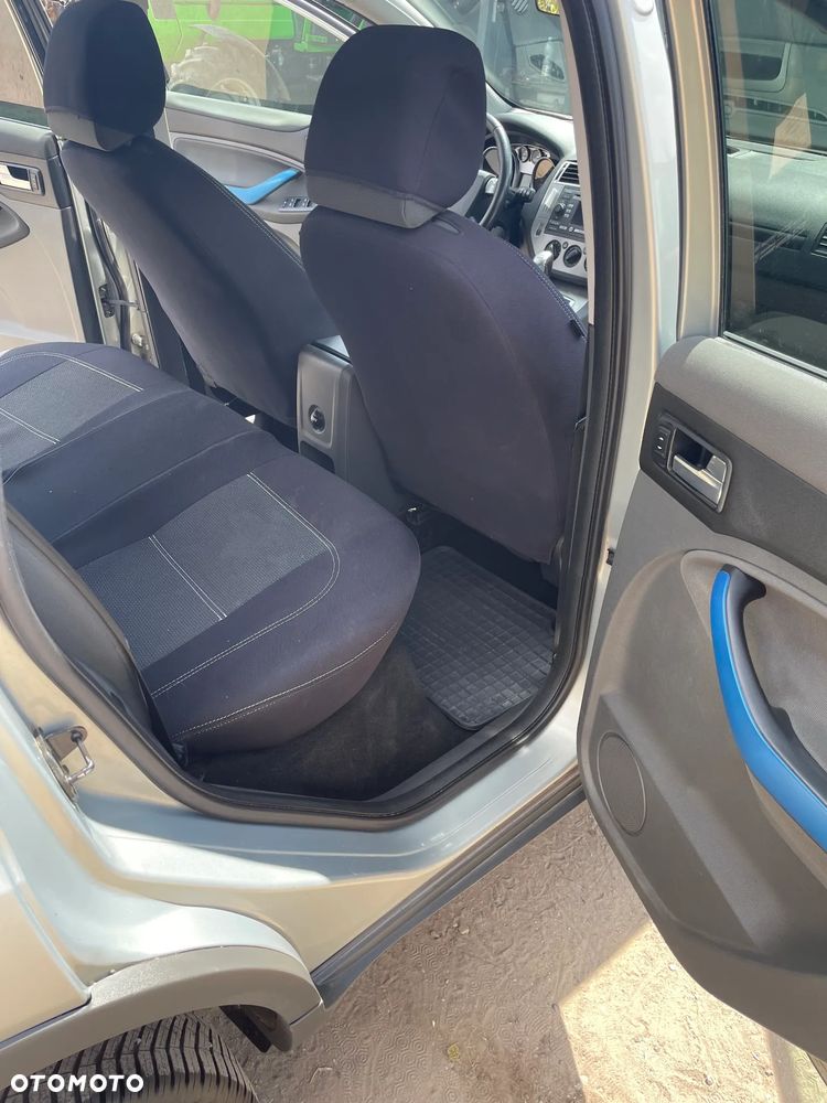 Ford Kuga 2.0 TDCi Trend - 10