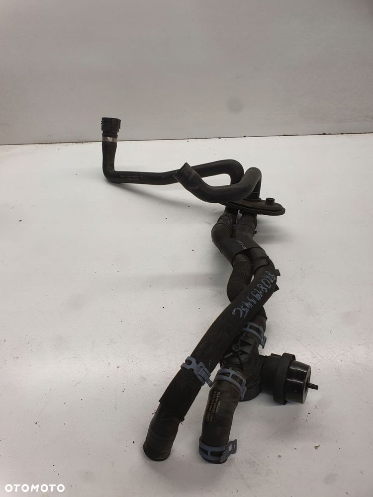 RURA PRZEWÓD WODY AUDI Q5 8R 8R0819345C - 1