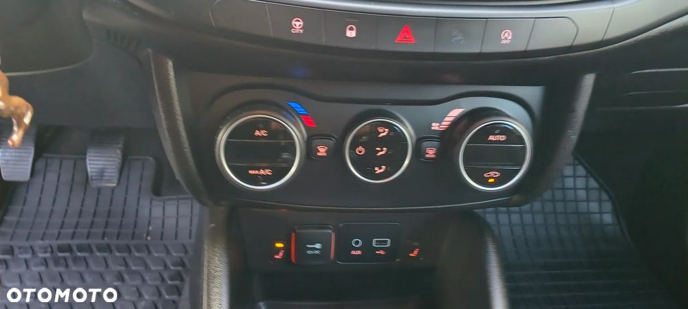 Fiat Tipo 1.4 T-Jet Lounge - 6
