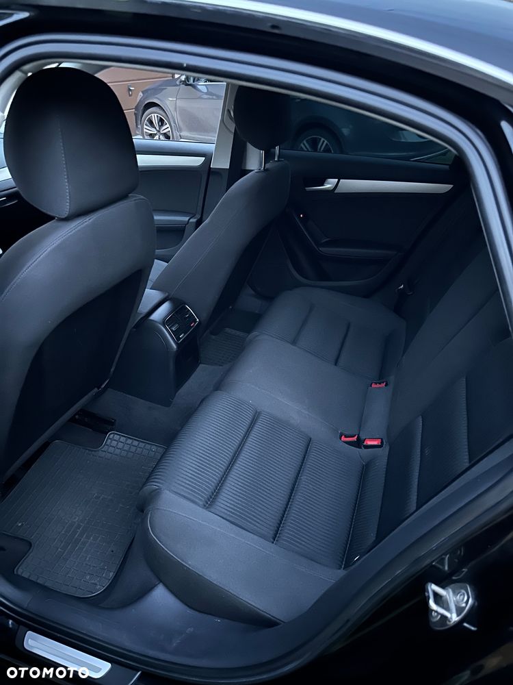 Audi A4 Limousine 2.0 TDI - 7
