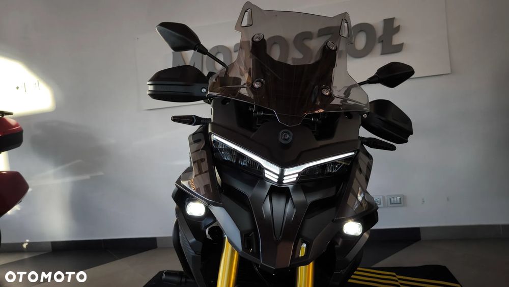 VOGE 525DSX - 14