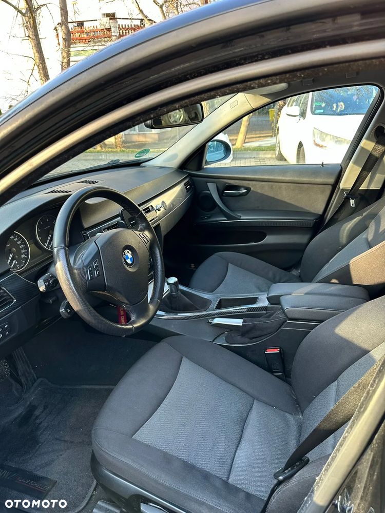 BMW Seria 3 - 14