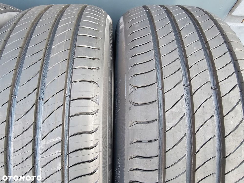 Michelin Primacy 4 235/45R20 100 V DEMO - 3