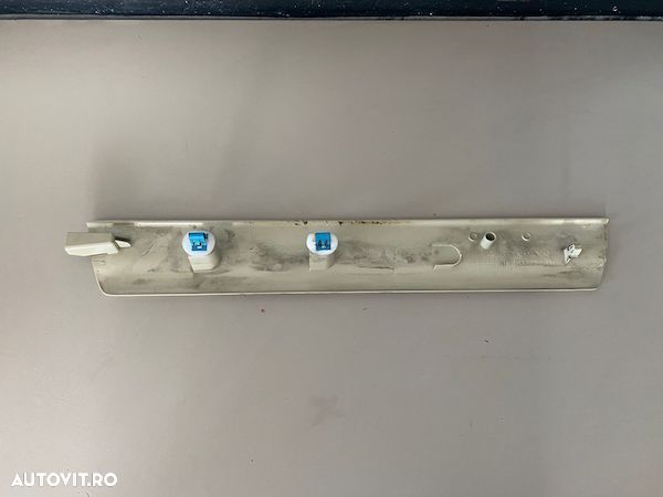 Ornament prag CREM VOLVO XC60 V60 S60 2009+ 31306757 - 4