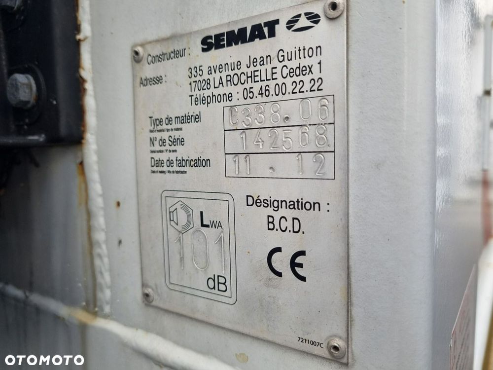 Renault D26 - 11