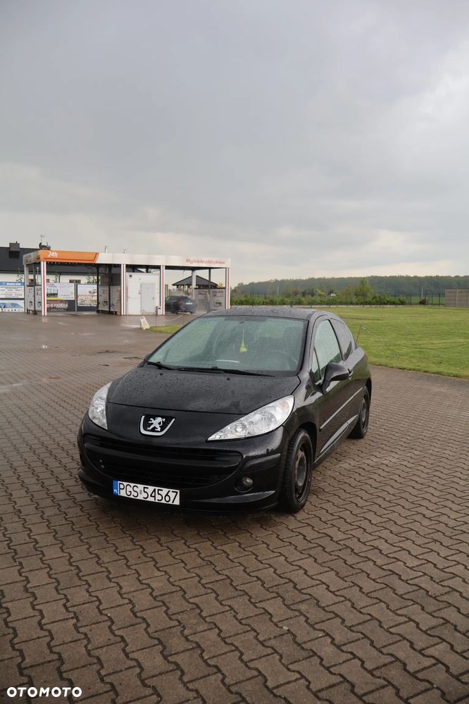 Peugeot 207 - 9