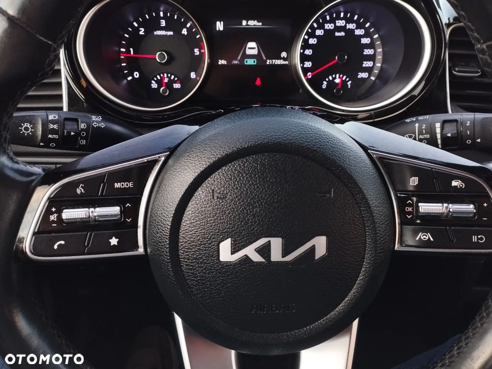 Kia Ceed 1.6 CRDi Platinum Edition - 16