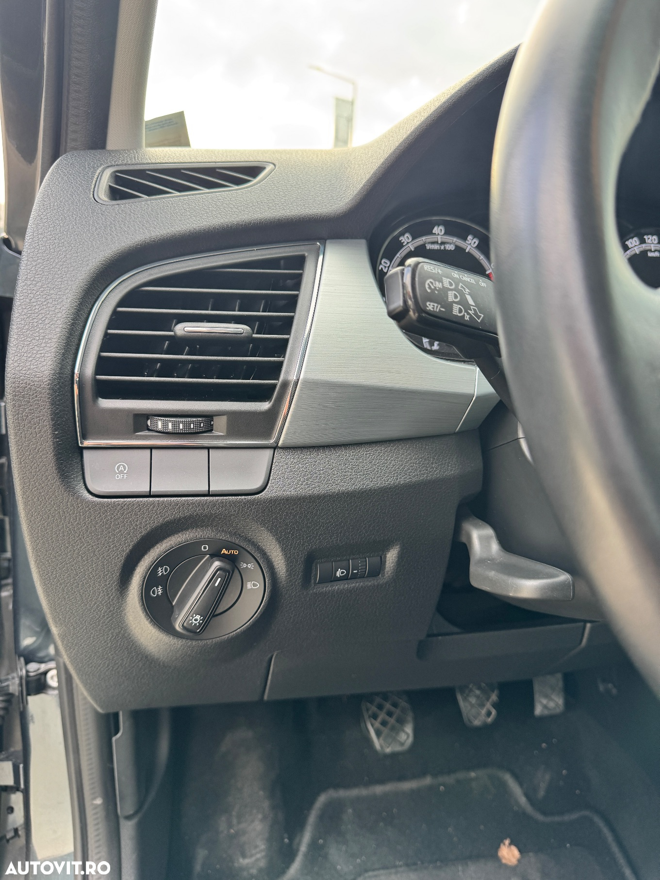 Skoda Fabia Combi 1.0 MPI Active - 29