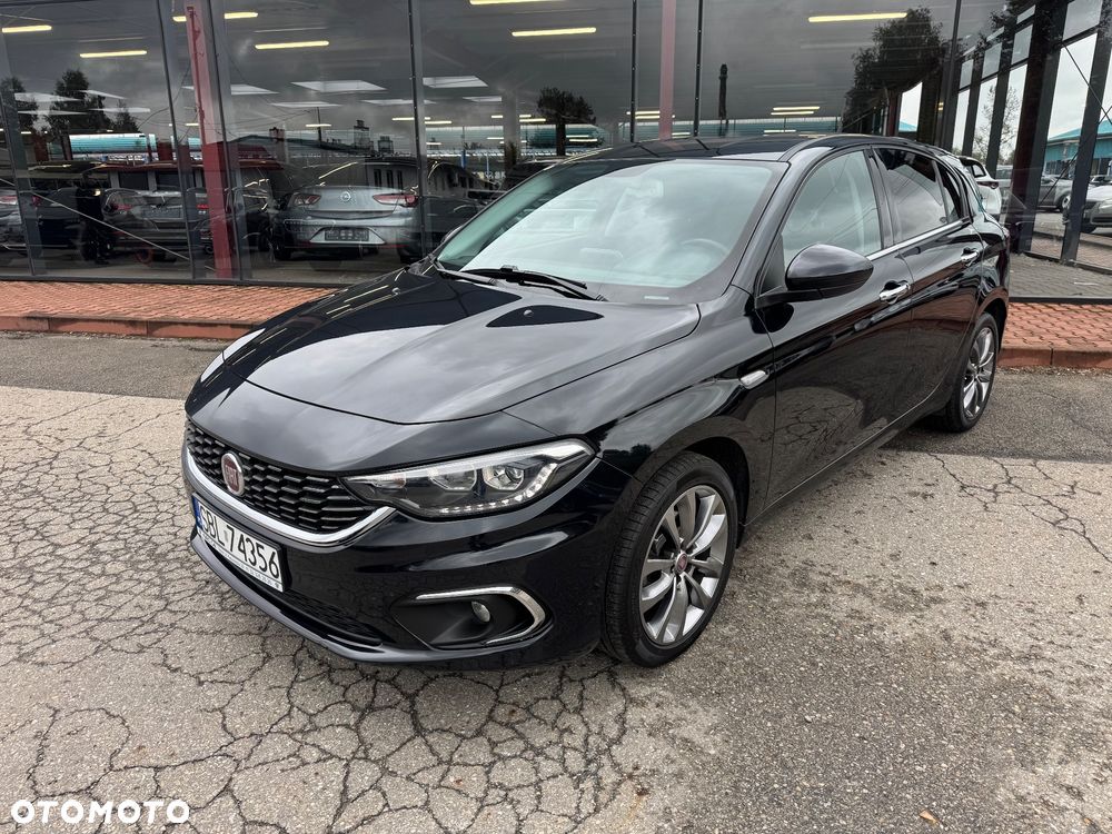 Fiat Tipo 1.6 MultiJet DCT Lounge - 4