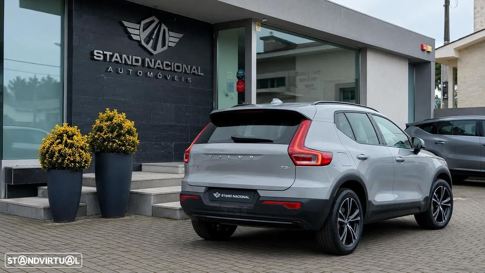 Volvo XC 40 1.5 T2 Plus Dark Auto - 6