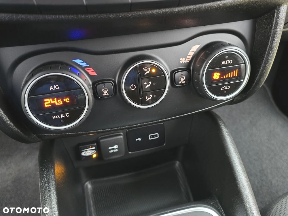 Fiat Tipo 1.4 16v Lounge EU6d - 17