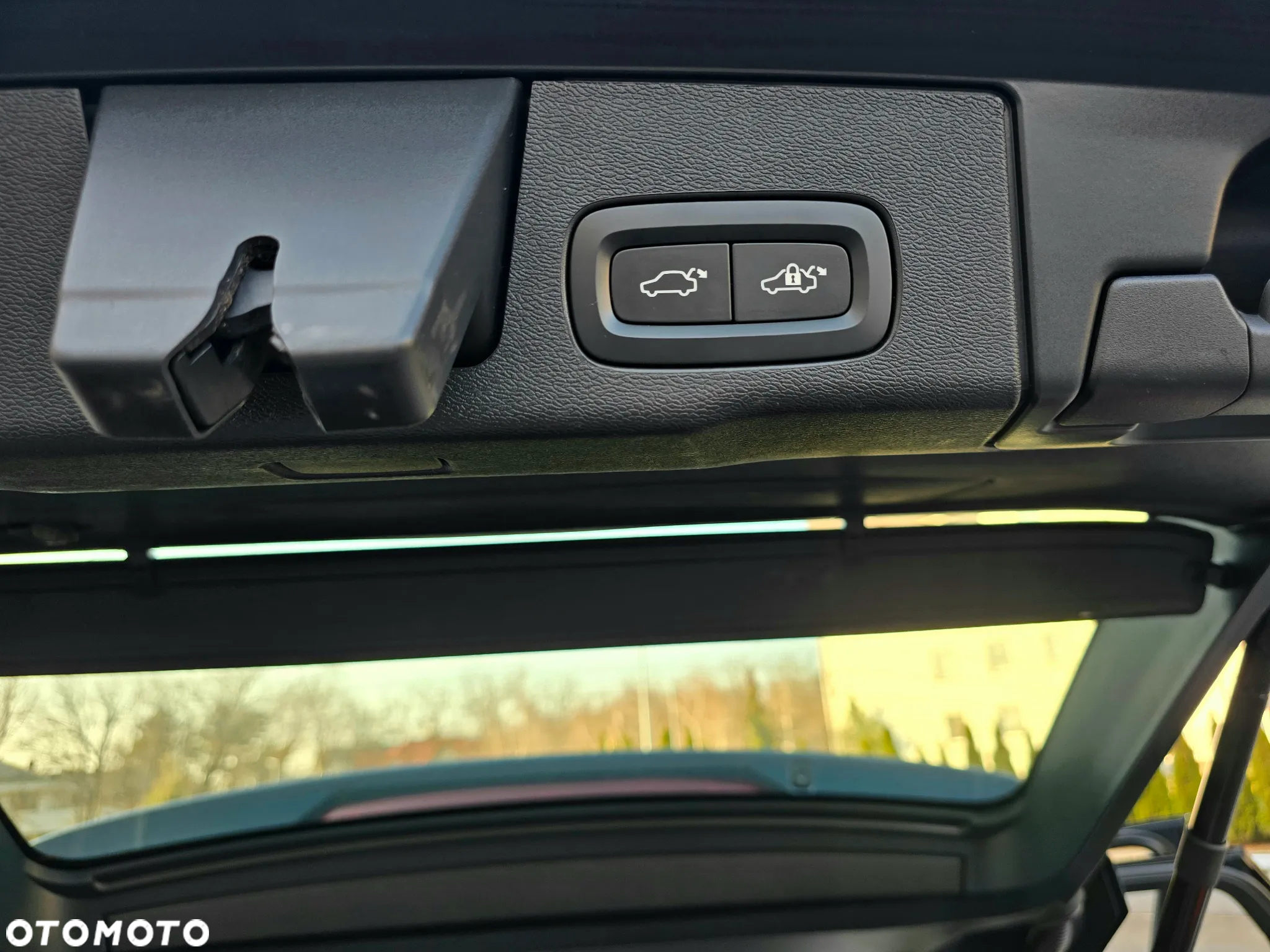 Volvo XC 60 T5 GPF AWD Momentum - 22