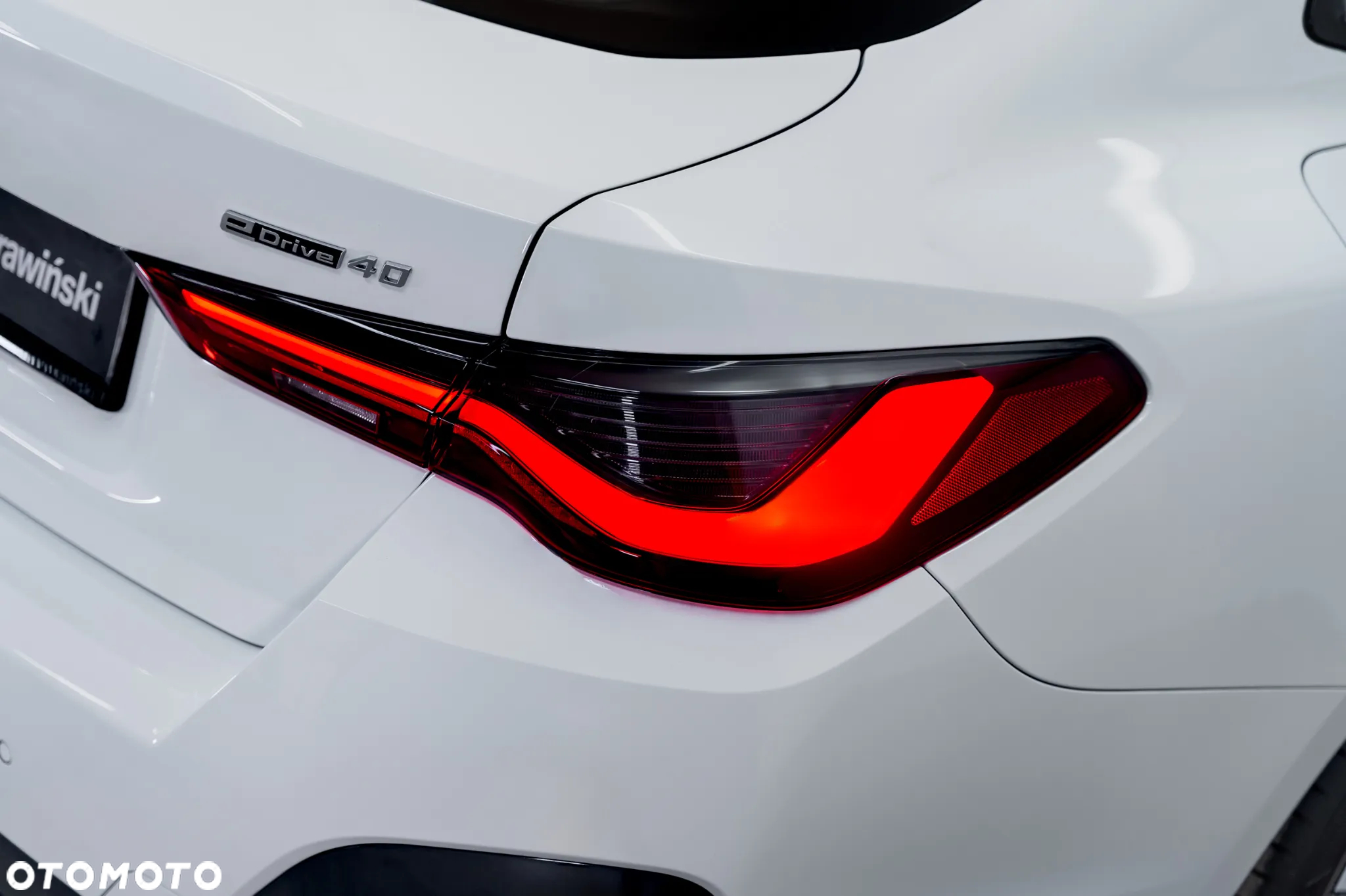 BMW i4 - 17